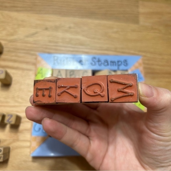 Vintage Rubber Stamps Lot Alphabet Letters Craft Art Card Making Wooden - Picture 4 of 4